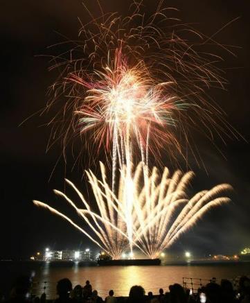 ​《アイドル (偶像)》