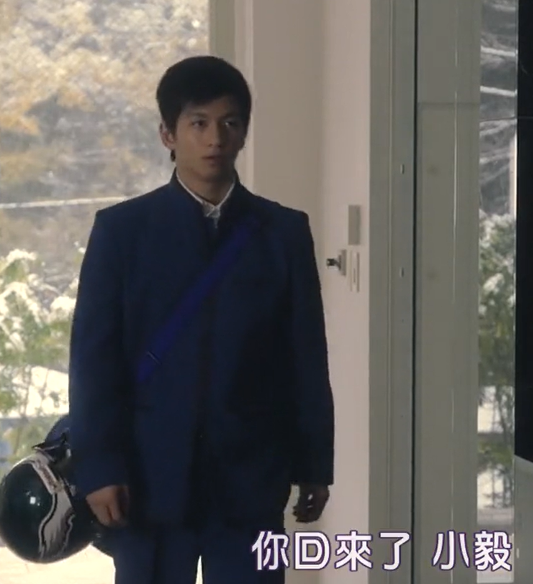 ジェンダーを意識した新しい制服